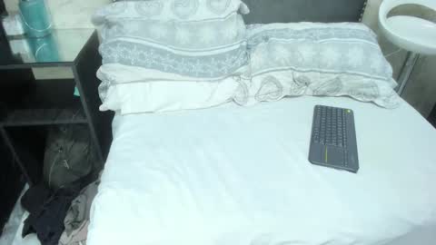 Matias Jeong  online show from February 5, 2026, 7:07 pm