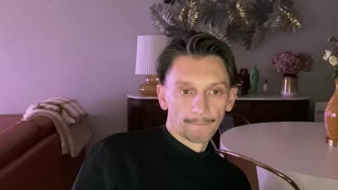jeremaie44 online show from February 28, 2025, 6:31 pm