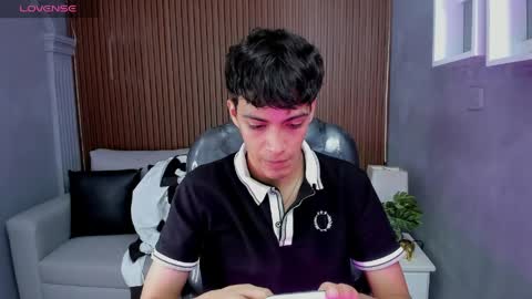  JEREMIAS  online show from May 20, 2026, 5:41 pm