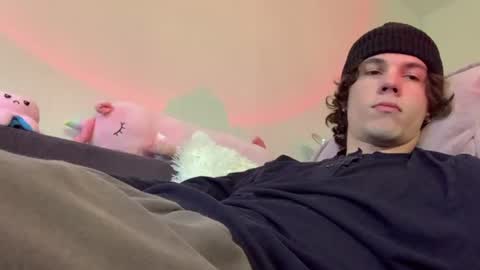 jeremy1scott online show from June 19, 2026, 5:12 am