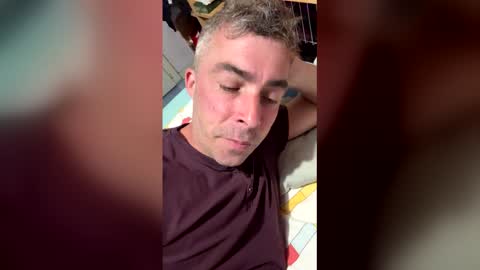 Snapshot of jeremy779375 chatting on April 8, 2026, 6:19 pm Valentin75 online show from April 8, 2026, 6:19 pm