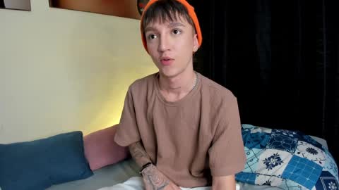 jero independent model online show from January 16, 2025, 6:35 am