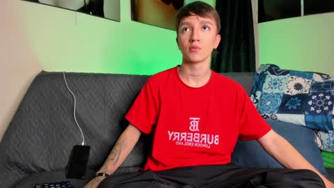 jero independent model online show from January 22, 2025, 7:46 am