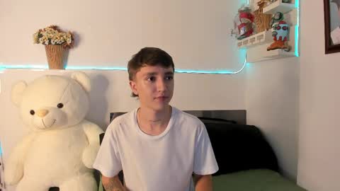 Snapshot of jeremy_salvatore_ chatting on April 8, 2026, 6:46 am jero independent model online show from April 8, 2026, 6:46 am