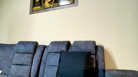 Jeremy Lowe online show from November 23, 2025, 9:14 pm