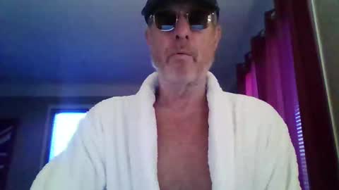 Snapshot of jerflor chatting on January 11, 2026, 4:12 pm jerflor online show from January 11, 2026, 4:12 pm