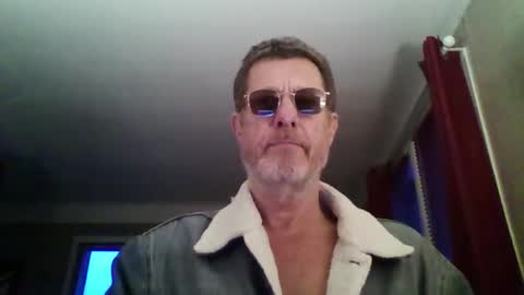 Snapshot of jerflor chatting on February 13, 2026, 5:09 pm jerflor online show from February 13, 2026, 5:09 pm