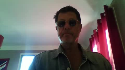 Snapshot of jerflor chatting on February 21, 2026, 12:17 pm jerflor online show from February 21, 2026, 12:17 pm