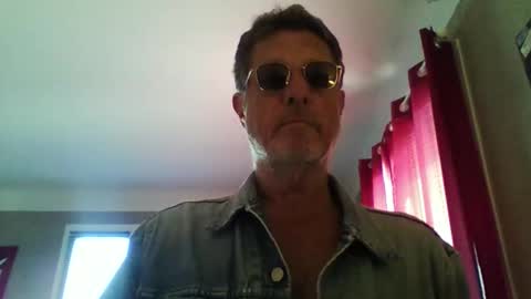 jerflor online show from March 25, 2026, 1:17 pm