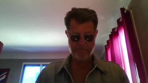 jerflor online show from May 23, 2026, 11:03 am