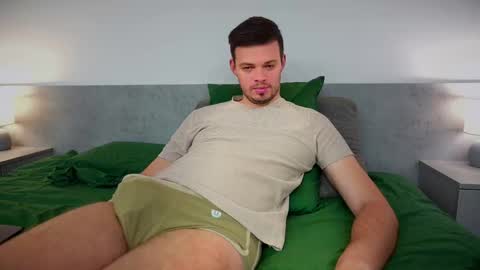 Snapshot of jerked_letto chatting on March 28, 2026, 9:09 am jerked_letto online show from March 28, 2026, 9:09 am