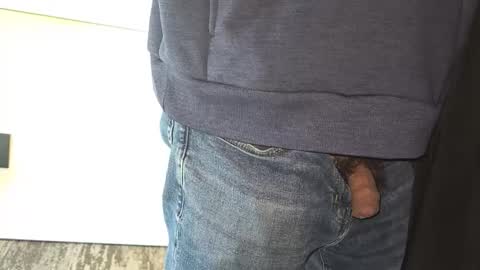 Snapshot of jerker_fan chatting on January 8, 2026, 4:20 pm jerker_fan online show from January 8, 2026, 4:20 pm