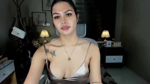 Snapshot of jerkingjenaxxx chatting on February 11, 2025, 9:25 pm JENA online show from February 11, 2025, 9:25 pm