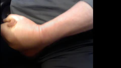 Snapshot of jerry_s208 chatting on February 22, 2025, 8:40 am jerry_s208 online show from February 22, 2025, 8:40 am