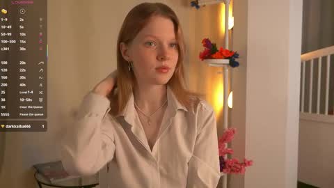 Snapshot of jerrybenear chatting on September 14, 2025, 3:33 pm Molly online show from September 14, 2025, 3:33 pm