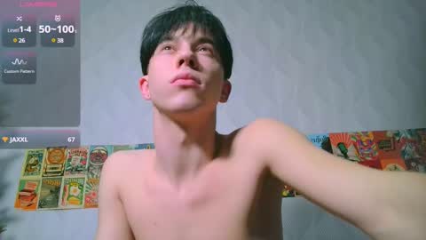 Snapshot of jerrybomb_ chatting on February 17, 2025, 5:47 am Jerrybomb online show from February 17, 2025, 5:47 am