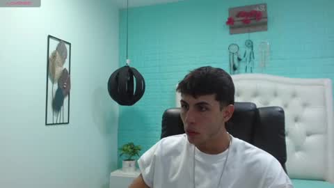 Snapshot of jerrycurb chatting on January 18, 2025, 6:53 pm lupo online show from January 18, 2025, 6:53 pm