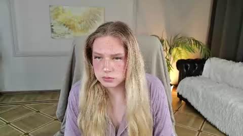 jes_solar online show from July 5, 2026, 8:49 pm