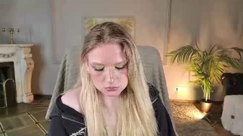 jes_solar online show from July 31, 2026, 9:14 pm