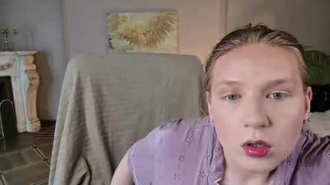 jes_solar online show from August 3, 2026, 9:07 pm