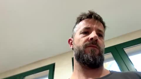 jesaj online show from February 1, 2026, 7:18 am