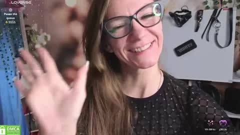 jesica_moon_peachyy online show from May 7, 2026, 2:28 am