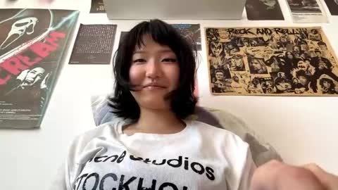 Emi online show from May 1, 2026, 8:41 am
