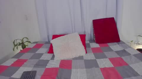 Snapshot of jess1ca_herrera chatting on March 27, 2026, 10:31 pm jessica herreraToday I will be your devil and you my victim online show from March 27, 2026, 10:31 pm