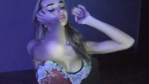 jess1ca_rabb1t online show from October 23, 2025, 12:48 pm