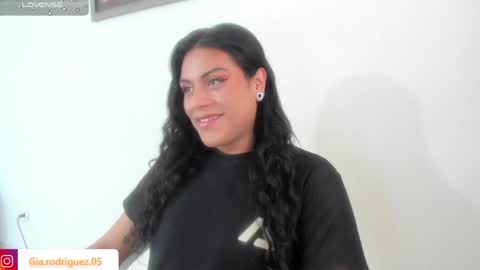 Snapshot of jess_hoffman chatting on April 27, 2026, 6:17 pm jess_hoffman online show from April 27, 2026, 6:17 pm