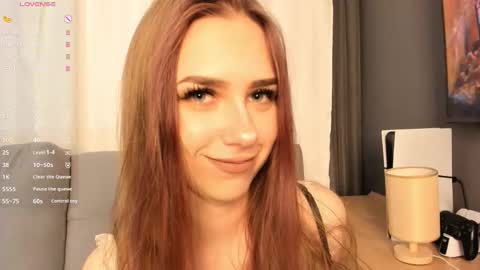Snapshot of jess_lights chatting on September 14, 2025, 8:41 pm Jess online show from September 14, 2025, 8:41 pm