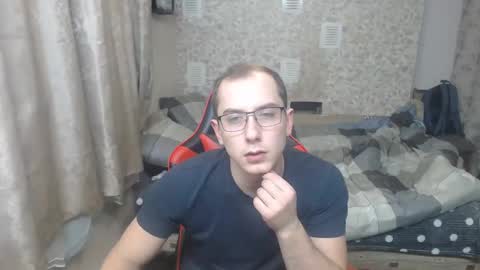 Jess online show from December 1, 2024, 9:48 pm