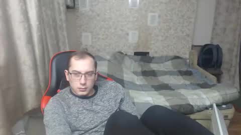 Jess online show from December 15, 2024, 2:05 pm