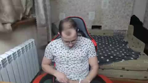 Jess online show from February 19, 2025, 9:36 pm