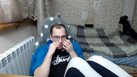 Jess online show from March 10, 2025, 10:13 pm
