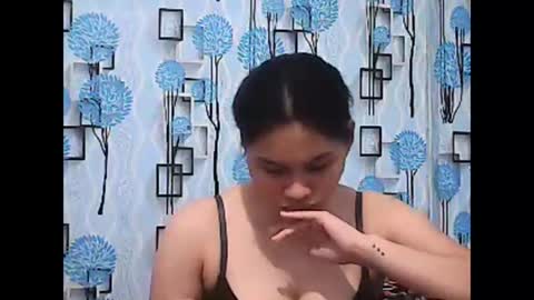 Snapshot of jessa_21 chatting on December 4, 2025, 12:14 pm jessa_21 online show from December 4, 2025, 12:14 pm