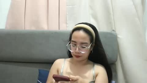 Snapshot of jessalicious_143 chatting on February 24, 2025, 12:05 pm Jessa online show from February 24, 2025, 12:05 pm