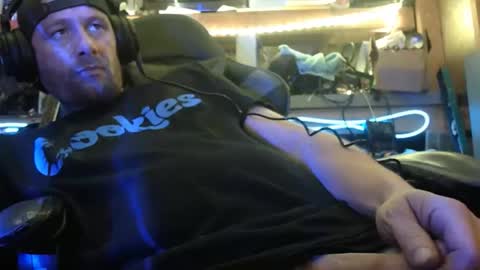 cummin0Nyou online show from April 13, 2026, 1:44 am