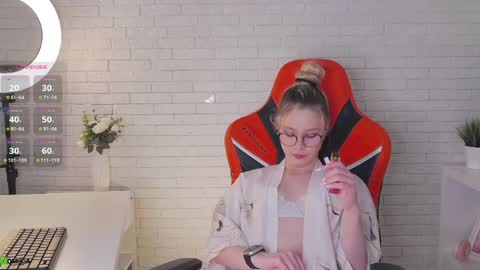 Snapshot of jessefost chatting on April 1, 2026, 2:23 am jessefost online show from April 1, 2026, 2:23 am