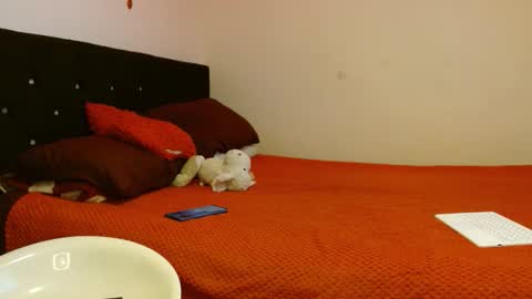 jessexyhot45 online show from February 14, 2026, 6:54 am