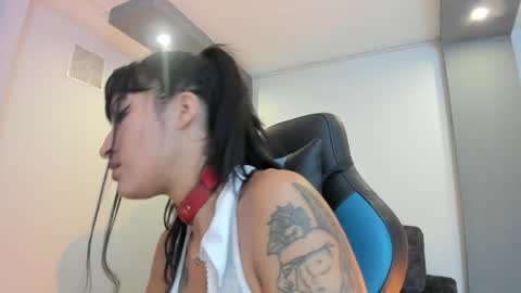 jessi_lemus online show from May 3, 2026, 8:53 am