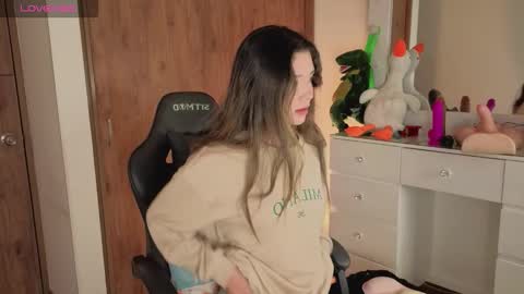 jessica__04 online show from November 4, 2025, 2:10 am