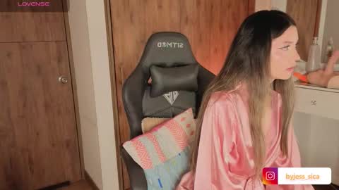 jessica__04 online show from March 17, 2026, 1:54 am