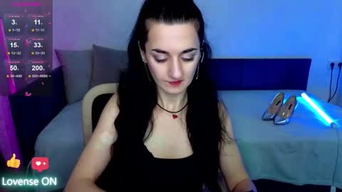 Jessica online show from October 7, 2025, 2:20 am