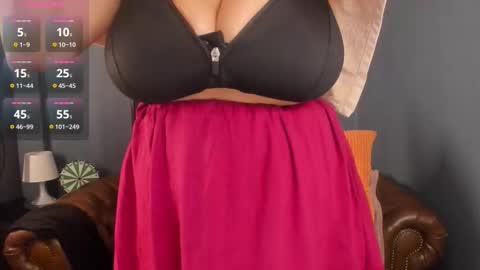 Jessica online show from November 19, 2025, 1:11 pm