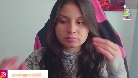 Snapshot of jessica_gomezz chatting on October 10, 2025, 7:24 pm Jessica gomez online show from October 10, 2025, 7:24 pm
