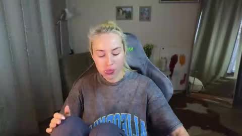 Jessy online show from February 14, 2025, 6:45 am