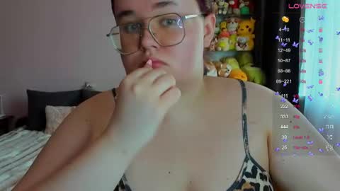 Natalia online show from August 9, 2026, 7:35 am