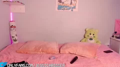 Snapshot of jessica_n_rogger chatting on February 28, 2026, 12:22 am Jess And Rogger independents online show from February 28, 2026, 12:22 am