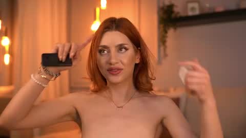 Snapshot of jessica_rabyt chatting on June 15, 2026, 6:32 pm JessicaRabbit online show from June 15, 2026, 6:32 pm
